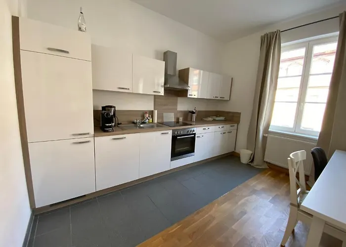 In Bayreuths Schoenster Strasse Appartement *